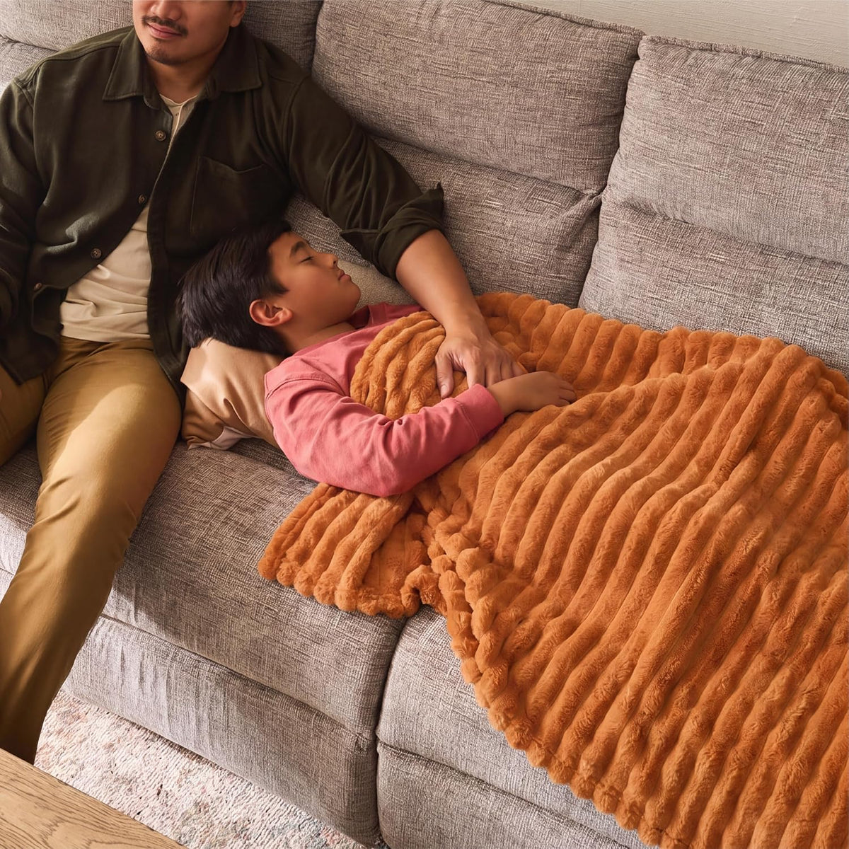 Soft Throw Blanket for Couch and Bed Decor